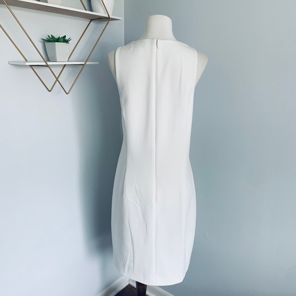 Betsey Johnson White Appliqué Crepe Dress, Size 14 - Picture 9 of 16